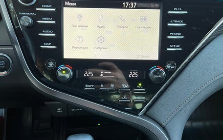 Toyota Camry, 2019 год, 3 050 000 рублей, 11 фотография