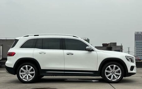 Mercedes-Benz GLB, 2021 год, 2 450 000 рублей, 7 фотография