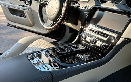 Jaguar XJ IV (X351), 2018 год, 6 500 000 рублей, 9 фотография