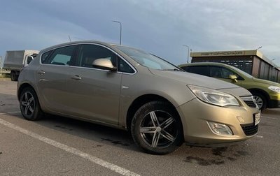 Opel Astra J, 2010 год, 600 000 рублей, 1 фотография