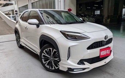 Toyota Yaris Cross, 2022 год, 1 370 000 рублей, 1 фотография
