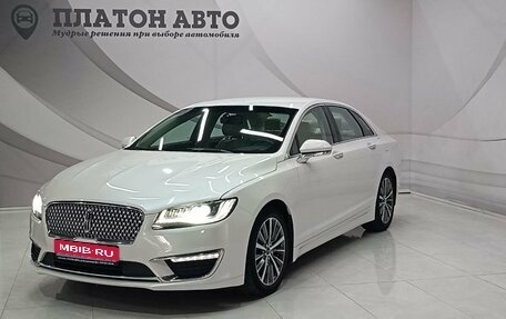 Lincoln MKZ II рестайлинг, 2018 год, 2 390 000 рублей, 1 фотография