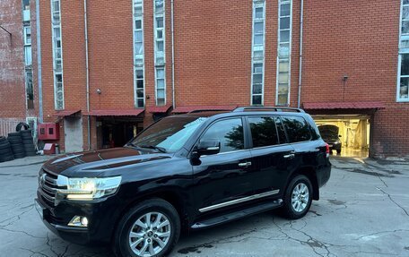 Toyota Land Cruiser 200, 2015 год, 5 100 000 рублей, 1 фотография