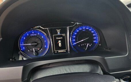 Toyota Camry, 2017 год, 2 600 000 рублей, 9 фотография