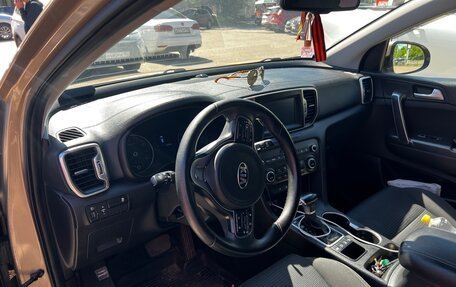 KIA Sportage IV рестайлинг, 2017 год, 1 980 000 рублей, 8 фотография