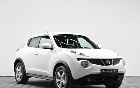 Nissan Juke II, 2011 год, 825 000 рублей, 2 фотография
