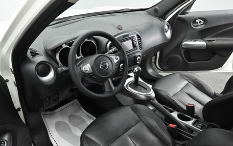 Nissan Juke II, 2011 год, 825 000 рублей, 8 фотография