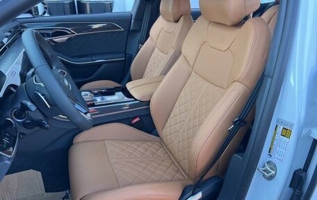 Audi S8, 2025 год, 18 200 000 рублей, 5 фотография