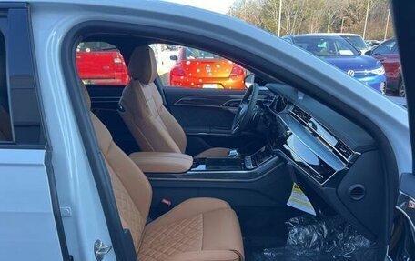 Audi S8, 2025 год, 18 200 000 рублей, 6 фотография