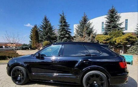 Bentley Bentayga I, 2017 год, 8 490 000 рублей, 5 фотография