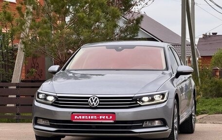 Volkswagen Passat B8 рестайлинг, 2019 год, 2 490 000 рублей, 2 фотография