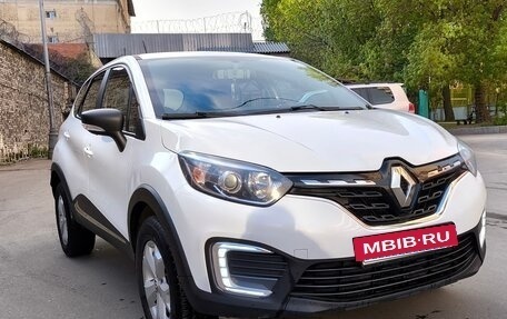 Renault Kaptur I рестайлинг, 2020 год, 1 700 000 рублей, 4 фотография