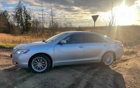 Toyota Camry, 2008 год, 910 000 рублей, 10 фотография