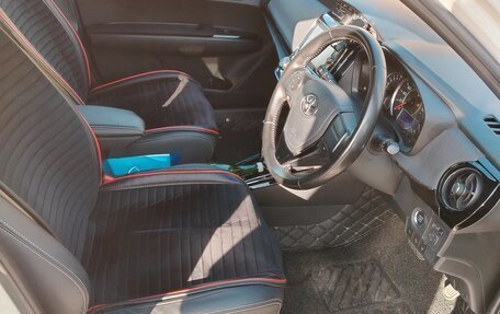 Toyota Corolla, 2018 год, 1 630 000 рублей, 2 фотография