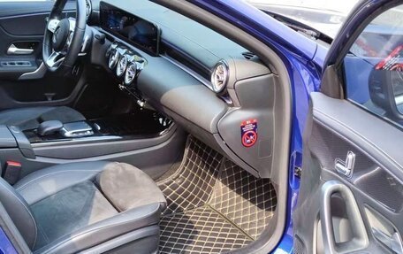 Mercedes-Benz A-Класс, 2021 год, 1 900 000 рублей, 6 фотография