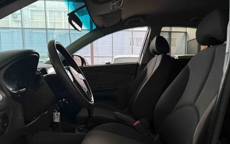 KIA Rio II, 2010 год, 650 000 рублей, 12 фотография
