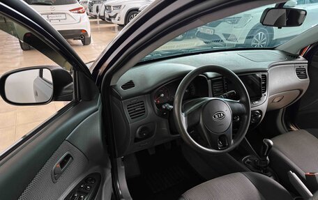 KIA Rio II, 2010 год, 650 000 рублей, 11 фотография