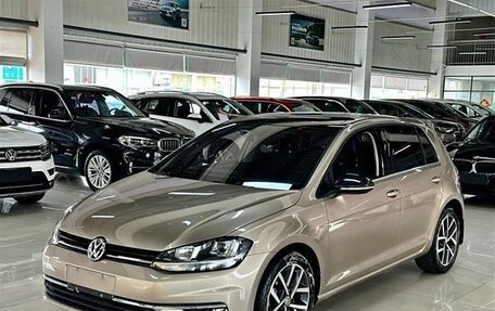 Volkswagen Golf VII, 2020 год, 1 580 000 рублей, 1 фотография