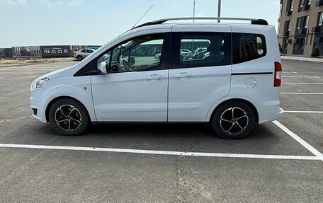 Ford Tourneo Courier I рестайлинг, 2018 год, 1 280 000 рублей, 1 фотография