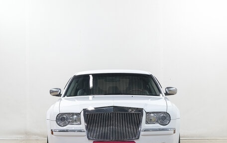 Chrysler 300C II, 2006 год, 949 000 рублей, 1 фотография