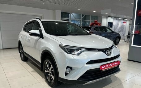 Toyota RAV4, 2019 год, 2 599 000 рублей, 3 фотография