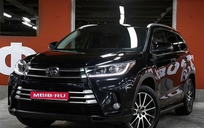 Toyota Highlander III, 2016 год, 3 349 000 рублей, 1 фотография