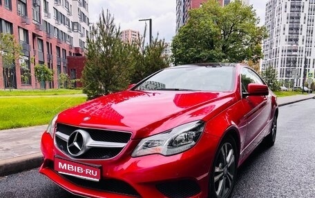 Mercedes-Benz E-Класс, 2013 год, 2 350 000 рублей, 1 фотография