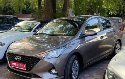 Hyundai Solaris II рестайлинг, 2021 год, 1 700 000 рублей, 1 фотография