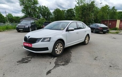 Skoda Octavia, 2018 год, 999 000 рублей, 1 фотография