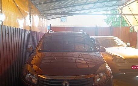 Renault Sandero I, 2014 год, 700 000 рублей, 1 фотография