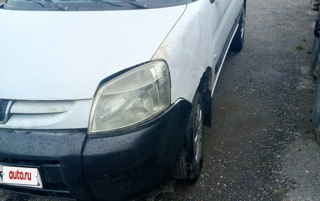 Peugeot Partner II рестайлинг 2, 2010 год, 275 000 рублей, 3 фотография