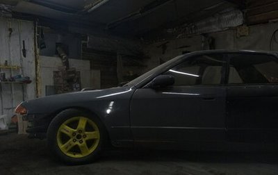 Nissan Skyline, 1989 год, 330 000 рублей, 1 фотография