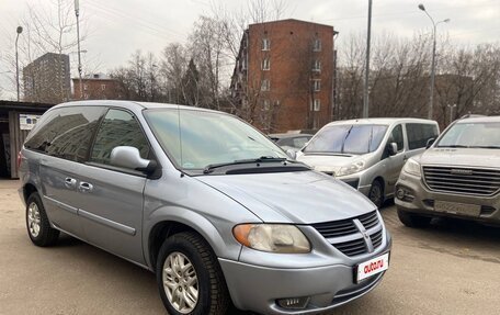 Dodge Caravan IV, 2004 год, 590 000 рублей, 3 фотография