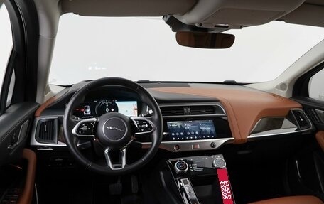 Jaguar I-Pace I, 2018 год, 3 500 000 рублей, 6 фотография