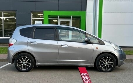 Honda Jazz II рестайлинг, 2009 год, 600 000 рублей, 4 фотография