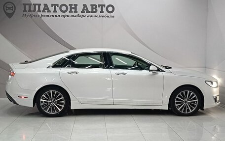 Lincoln MKZ II рестайлинг, 2018 год, 2 390 000 рублей, 4 фотография