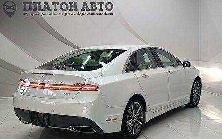 Lincoln MKZ II рестайлинг, 2018 год, 2 390 000 рублей, 5 фотография