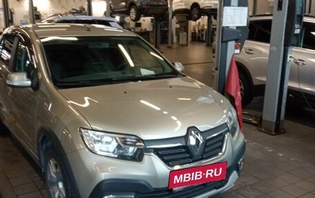 Renault Logan II, 2021 год, 1 099 000 рублей, 2 фотография