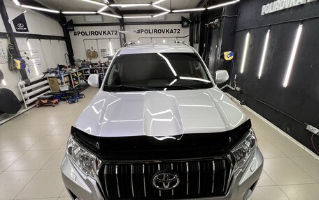 Toyota Land Cruiser Prado 150 рестайлинг 2, 2018 год, 3 999 999 рублей, 3 фотография