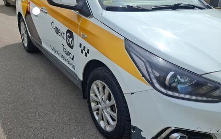 Hyundai Solaris II рестайлинг, 2018 год, 1 100 000 рублей, 4 фотография