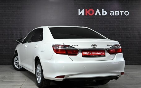 Toyota Camry, 2015 год, 1 900 000 рублей, 4 фотография