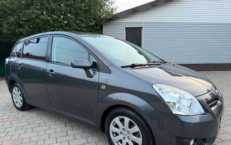 Toyota Corolla Verso I, 2008 год, 960 000 рублей, 4 фотография