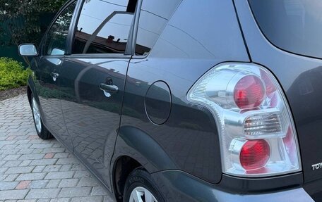 Toyota Corolla Verso I, 2008 год, 960 000 рублей, 7 фотография