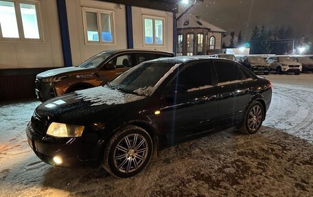 Audi A4, 2004 год, 630 000 рублей, 2 фотография