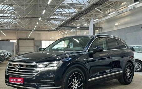 Volkswagen Touareg III, 2020 год, 4 600 000 рублей, 1 фотография