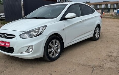 Hyundai Solaris II рестайлинг, 2012 год, 620 000 рублей, 1 фотография