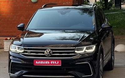 Volkswagen Tiguan II, 2021 год, 4 000 000 рублей, 1 фотография