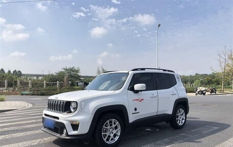 Jeep Renegade I рестайлинг, 2020 год, 1 450 000 рублей, 1 фотография
