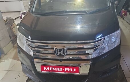Honda Stepwgn IV, 2011 год, 1 300 000 рублей, 1 фотография