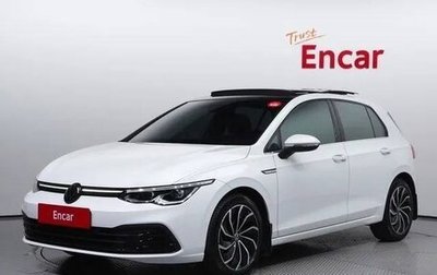 Volkswagen Golf VIII, 2022 год, 2 100 000 рублей, 1 фотография